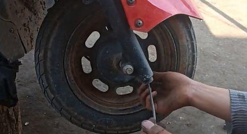 更换电动车真空胎视频,电动车真空胎更换全攻略